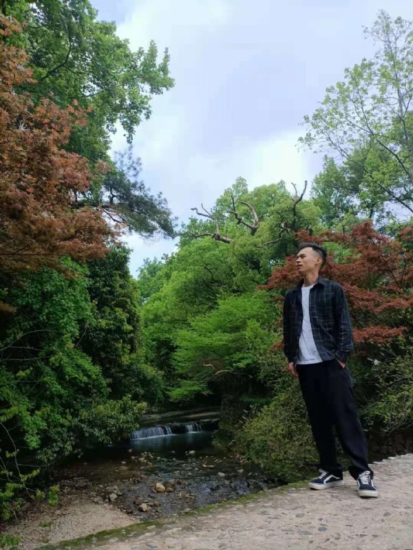 小白的第一张照片--青岛相亲服务中心