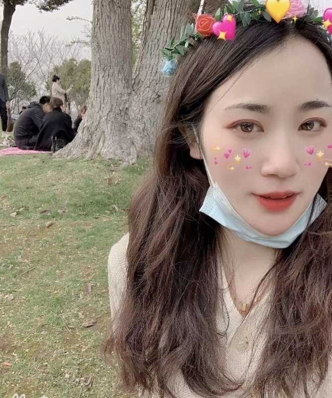 小花的第一张照片--青岛相亲服务中心