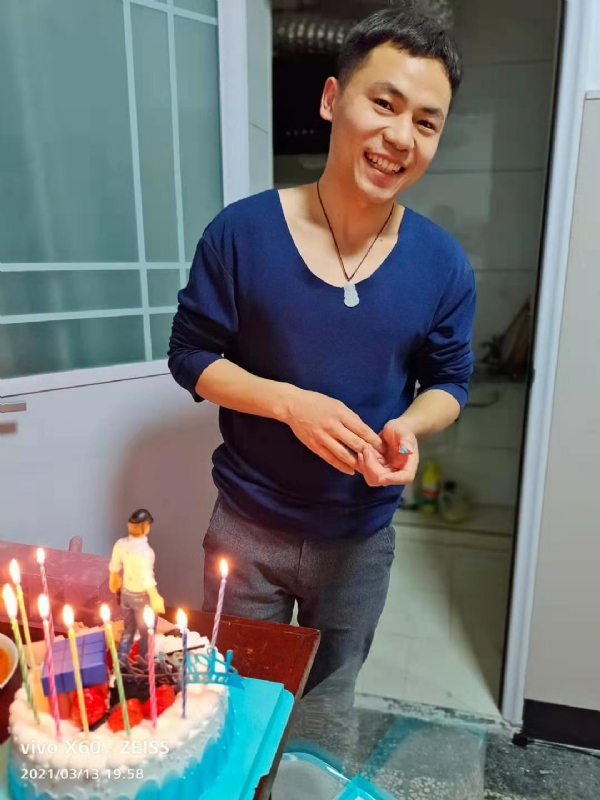 找结婚对象的第一张照片--青岛相亲服务中心