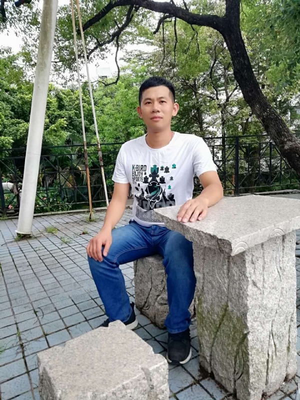 冷夜的第一张照片--青岛相亲服务中心