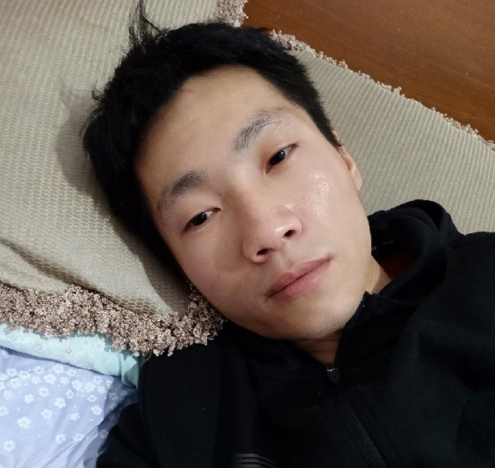 老鼠爱上猫的第一张照片--青岛相亲服务中心