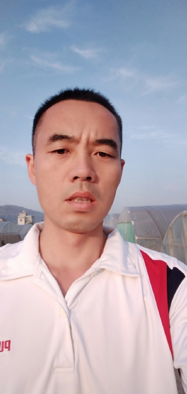 大头鱼的第一张照片--青岛相亲服务中心