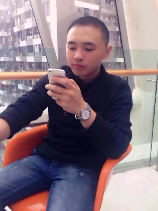 一个人的第一张照片--青岛相亲服务中心