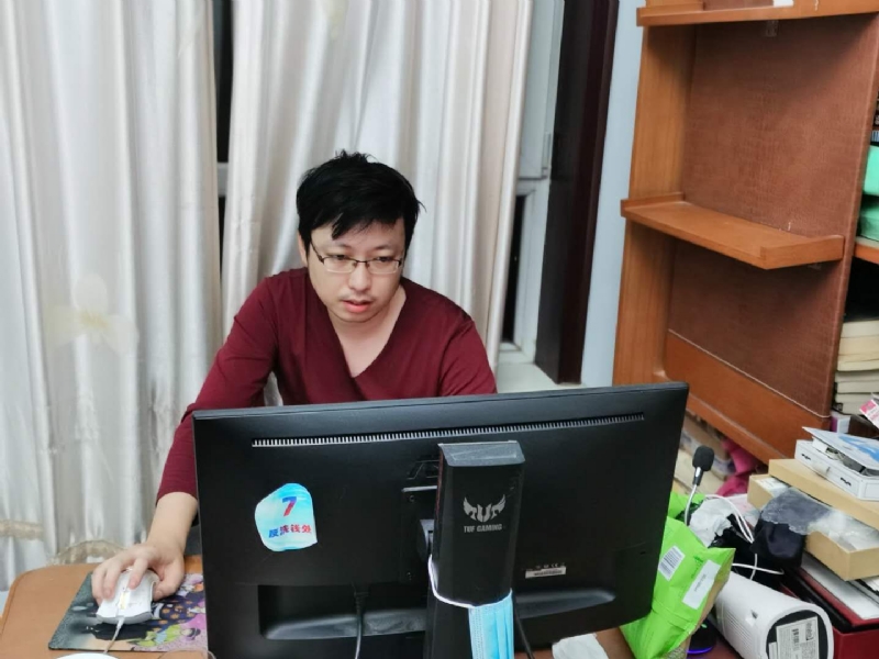 津彩的第一张照片--青岛相亲服务中心