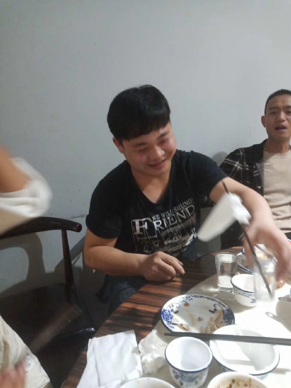 非诚勿扰的第一张照片--青岛相亲服务中心