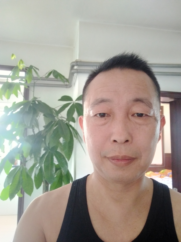 简单快乐百姓网的第一张照片--青岛相亲服务中心