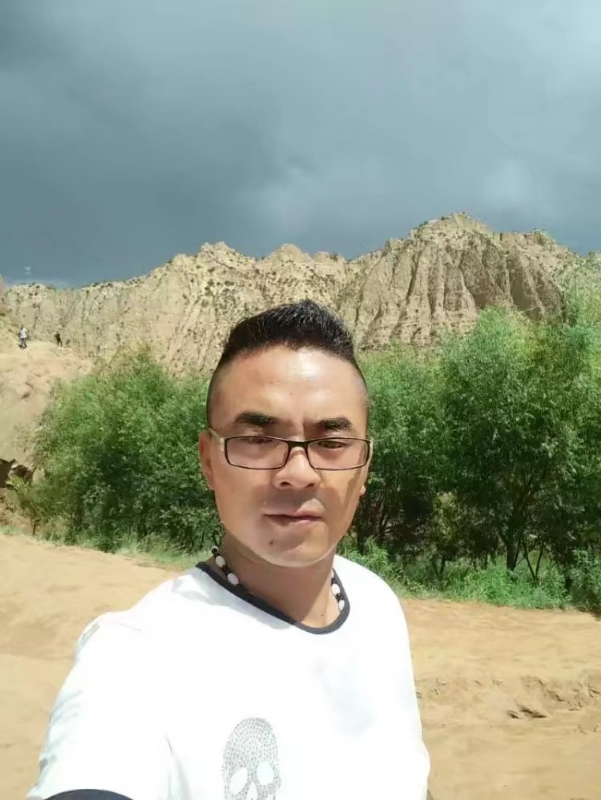 无情的沙尘暴的第一张照片--青岛相亲服务中心