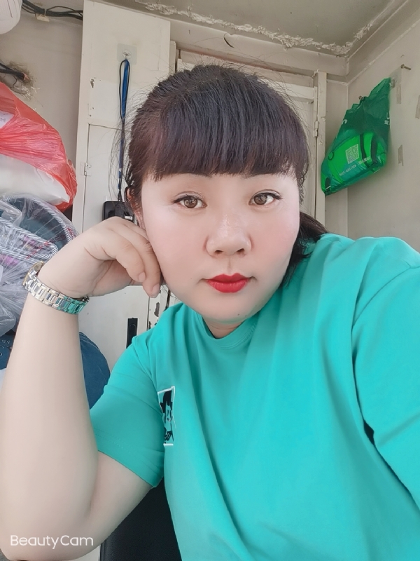 小不点的第一张照片--青岛相亲服务中心