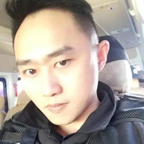 長聊的第一张照片--青岛相亲服务中心