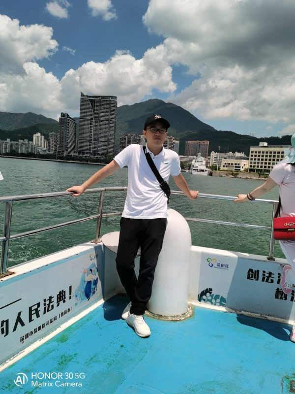 我有酒你有故事吗？的第一张照片--青岛相亲服务中心