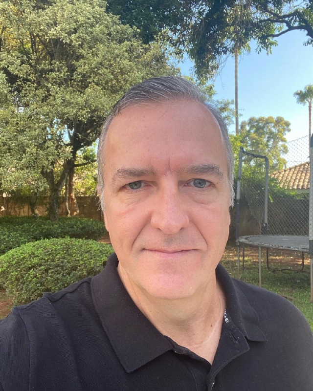 Lee的第一张照片--青岛相亲服务中心