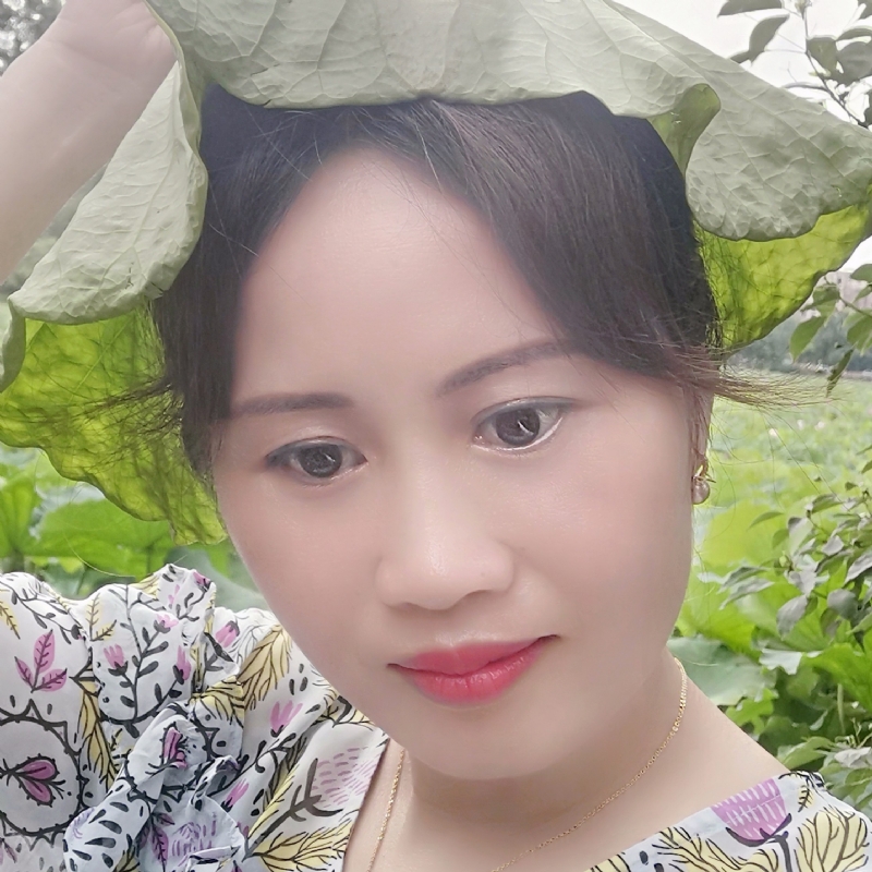 花开半夏的第一张照片--青岛相亲服务中心