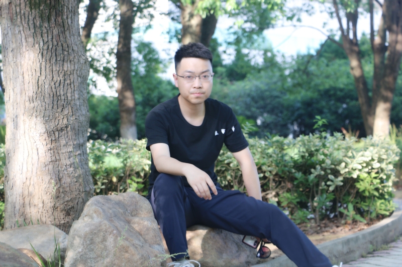 阿帆的第一张照片--青岛相亲服务中心