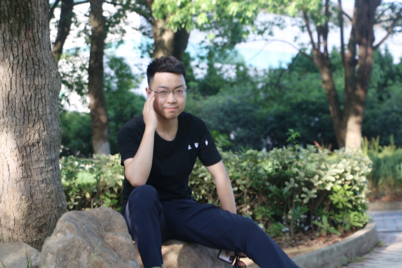 阿帆的第二张照片--青岛相亲服务中心