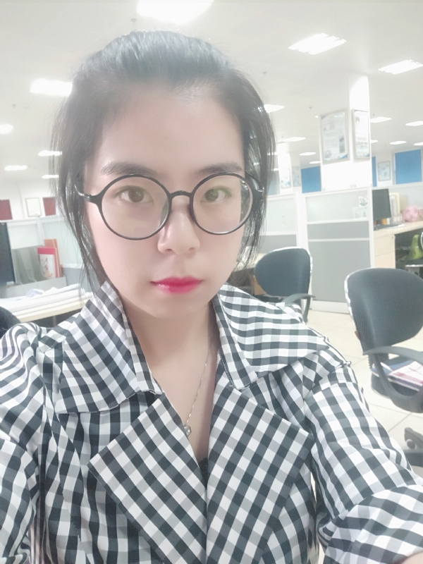 莹莹的第一张照片--青岛相亲服务中心