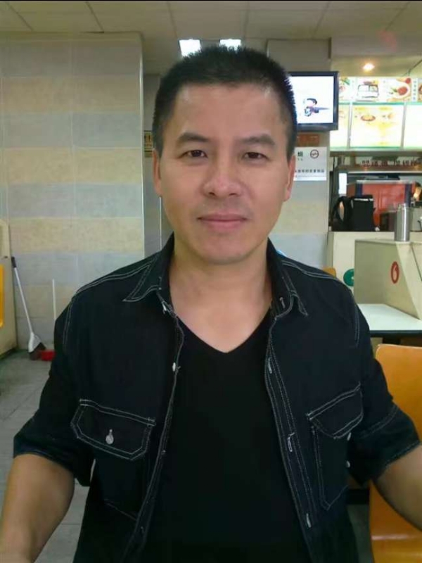 享受孤独的第一张照片--青岛相亲服务中心