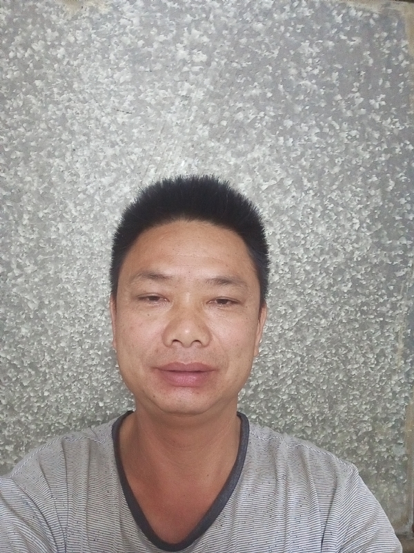 白茫茫的第一张照片--青岛相亲服务中心