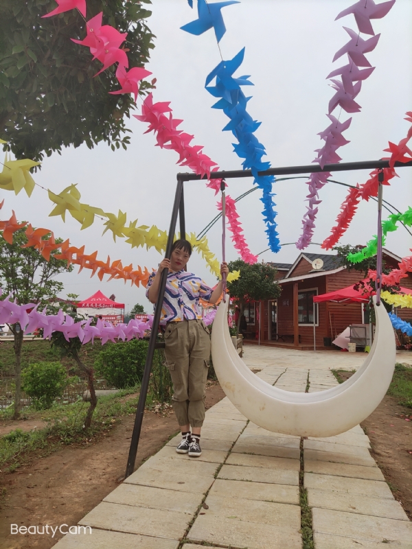 魏沐阳子的第二张照片--青岛相亲服务中心