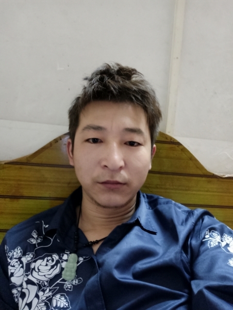 时光的第一张照片--青岛相亲服务中心