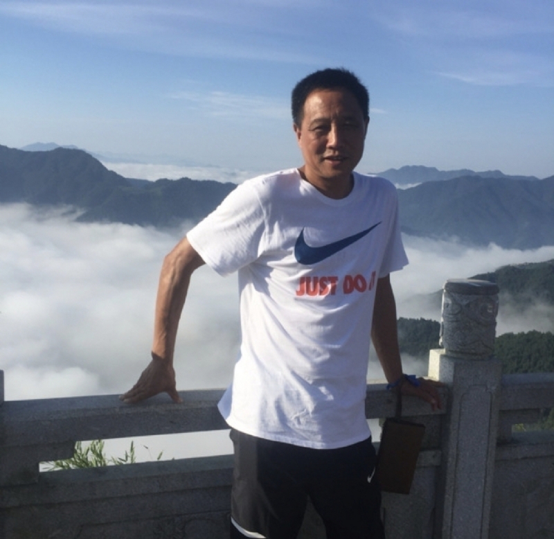 出走半生的第一张照片--青岛相亲服务中心