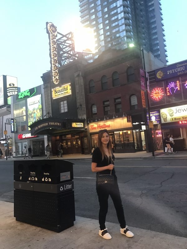 清清的第一张照片--青岛相亲服务中心