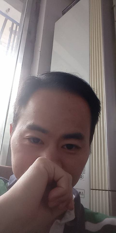 90年大叔的第一张照片--青岛相亲服务中心