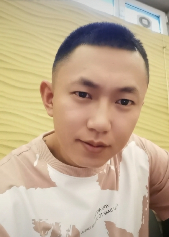 爱意随风起的第一张照片--青岛相亲服务中心