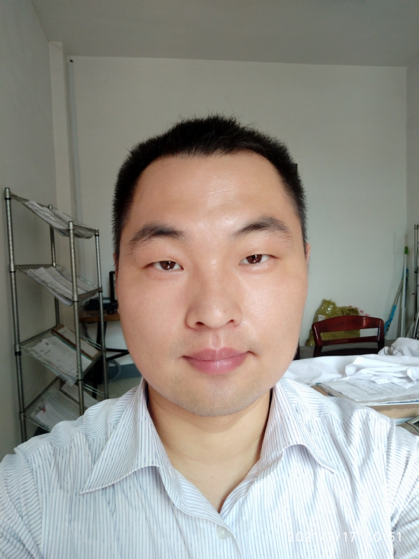 阿灿的第一张照片--青岛相亲服务中心