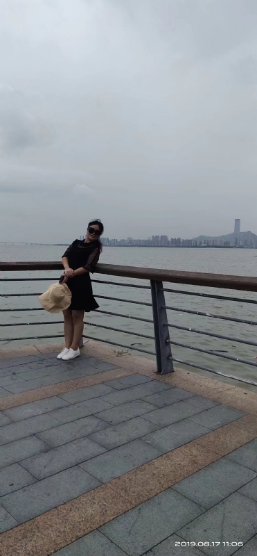 清秋的第一张照片--青岛相亲服务中心