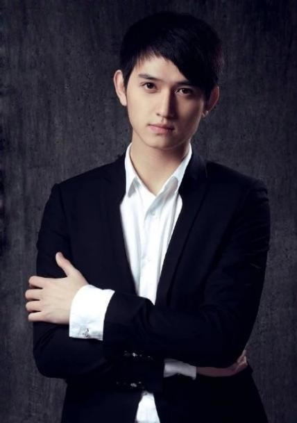 夏天的第一张照片--青岛相亲服务中心