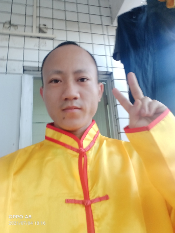 宋福军的第二张照片--青岛相亲服务中心