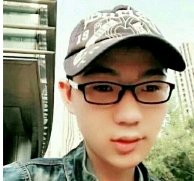 小霪虫的第三张照片--青岛相亲服务中心