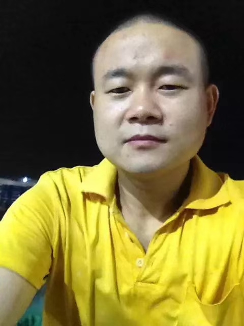 装国豪的第一张照片--青岛相亲服务中心