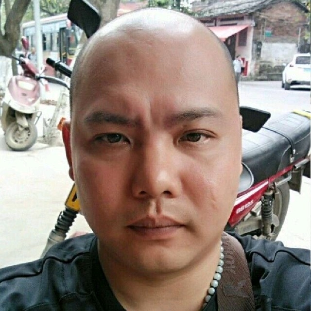 开心就好的第三张照片--青岛相亲服务中心