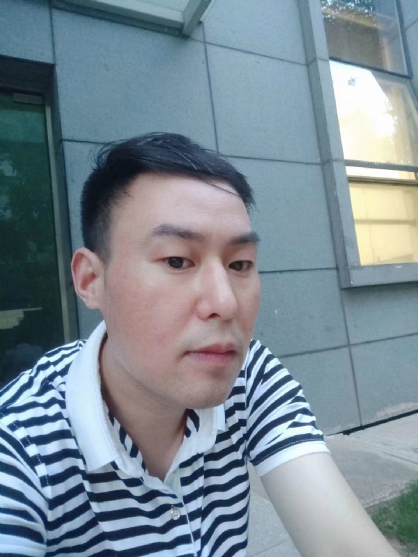 曙光的第一张照片--青岛相亲服务中心