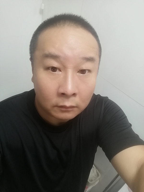 一束光的第一张照片--青岛相亲服务中心