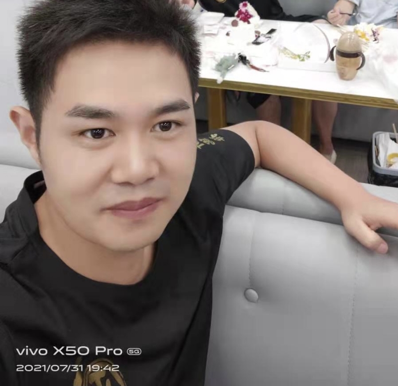 阳洋杨的第一张照片--青岛相亲服务中心