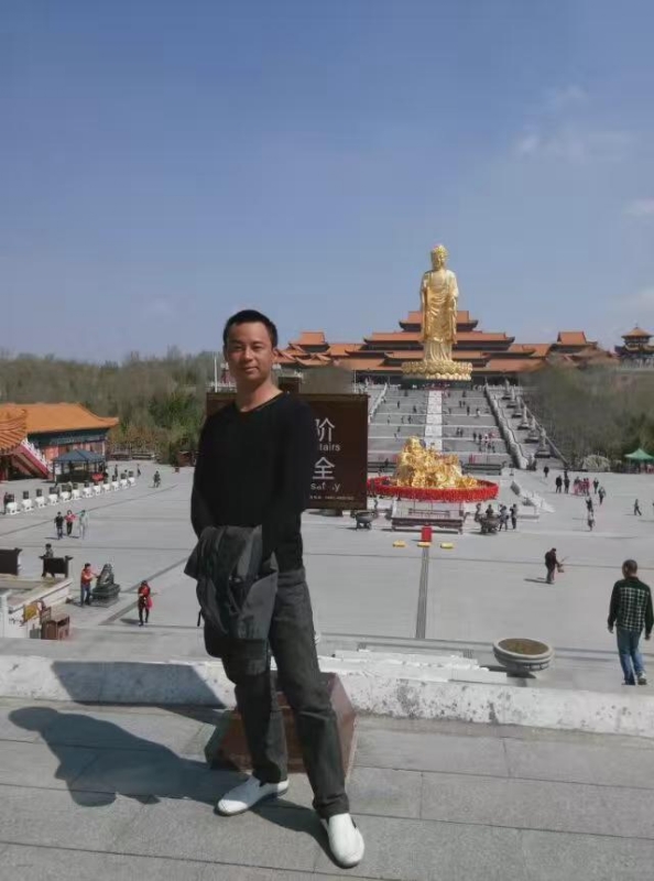 恺哥哥的第一张照片--青岛相亲服务中心