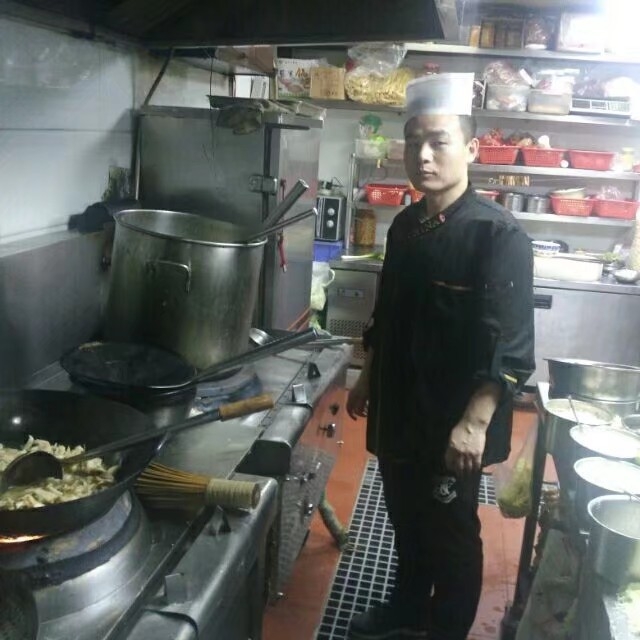 珍惜才配拥有的第一张照片--青岛相亲服务中心