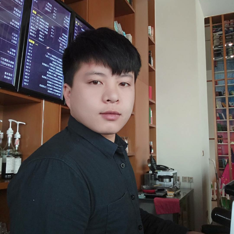 帅被人打的第一张照片--青岛相亲服务中心