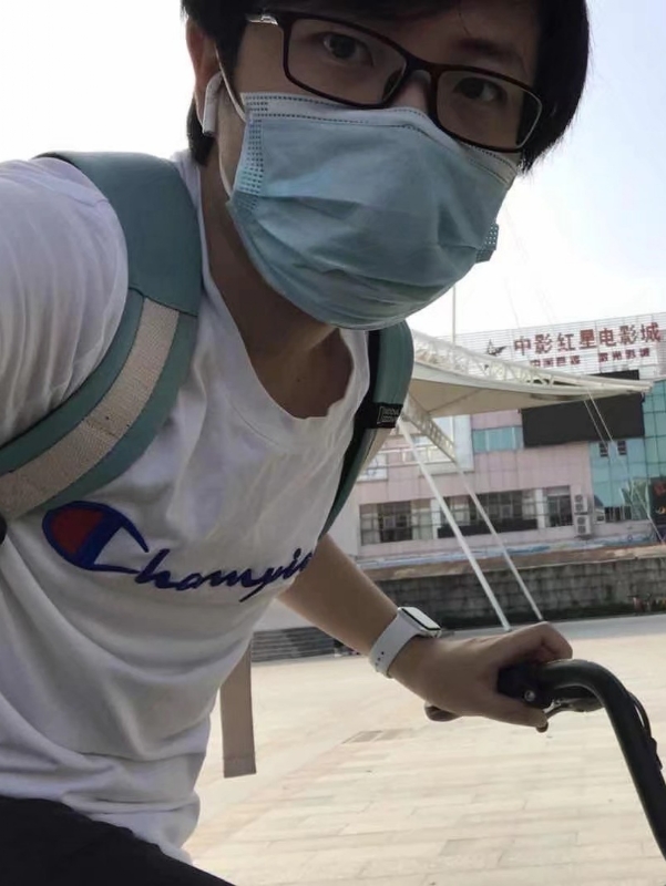 丁先生的第二张照片--青岛相亲服务中心