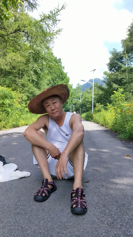 真诚寻伴的第一张照片--青岛相亲服务中心