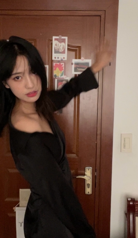 李美嘉的第三张照片--青岛相亲服务中心