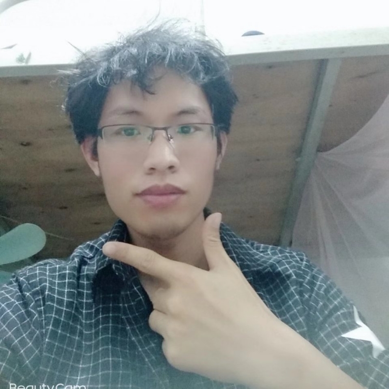 右边的第一张照片--青岛相亲服务中心