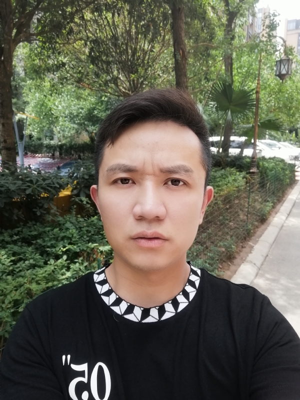 夏先生的第一张照片--青岛相亲服务中心