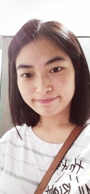 向日葵无一例外的第二张照片--青岛相亲服务中心