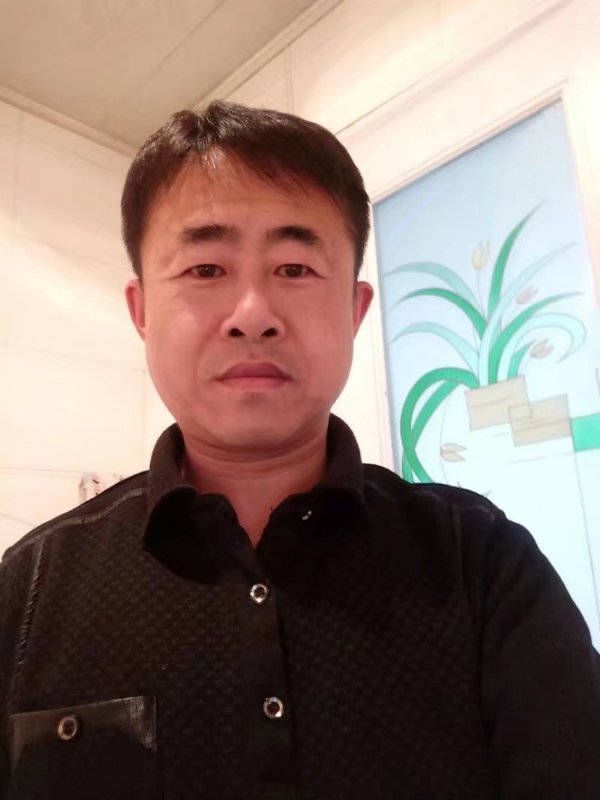 坦率的第一张照片--青岛相亲服务中心