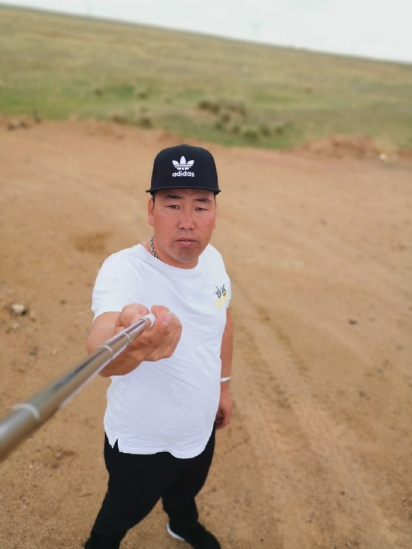 啊包g的第二张照片--青岛相亲服务中心