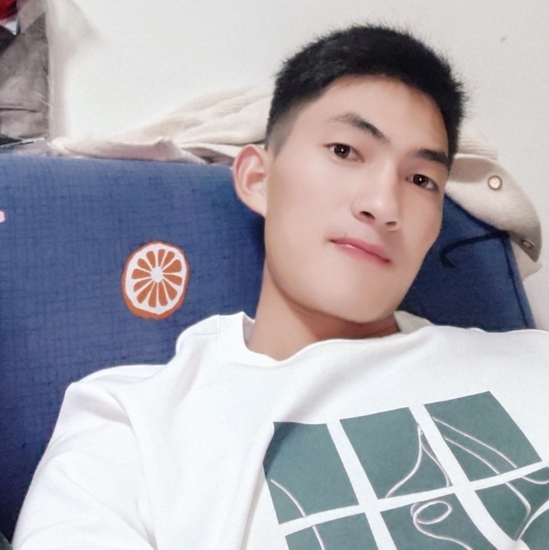 小袁的第二张照片--青岛相亲服务中心