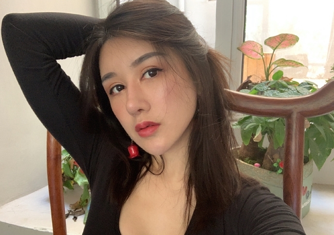 林依依的第二张照片--青岛相亲服务中心